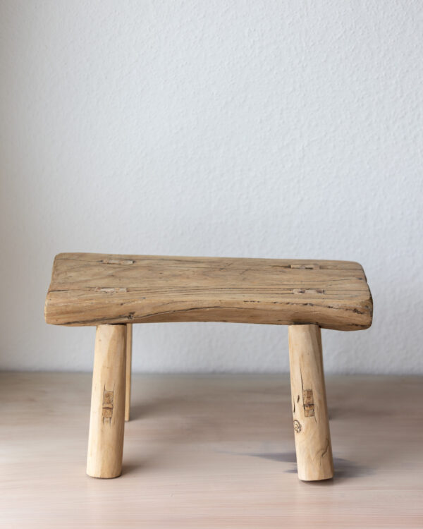 Tabouret en bois vintage